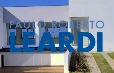 Imagem: A casa em condomínio possui 5 Dormitórios, 5 Banheiros, 5