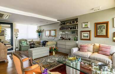 Imagem: O apartamento possui 3 Dormitórios, 3 Banheiros, 3 Vagas na