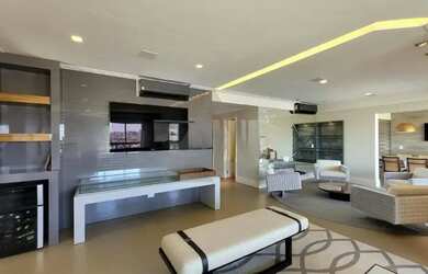 Imagem: O apartamento possui 3 Dormitórios, 5 Banheiros, 4 Vagas na