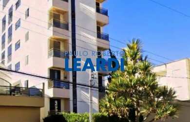 Imagem: O apartamento possui 3 Dormitórios, 4 Banheiros, 2 Vagas na