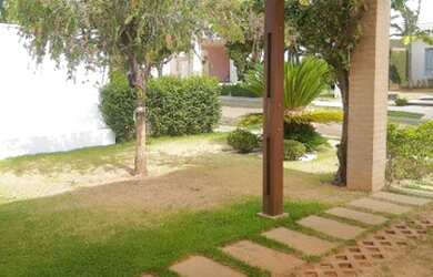 Imagem: A casa em condomínio possui 3 Dormitórios, 2 Banheiros, 2