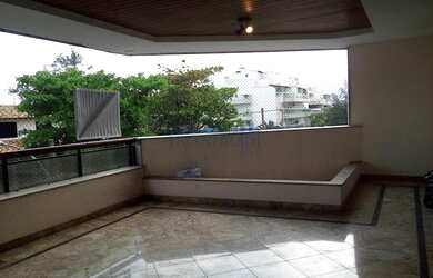 Imagem: O apartamento possui 3 Dormitórios, 3 Banheiros, 2 Vagas na