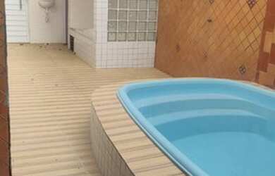 Imagem 3: Casa temporada. Piscina, 4 Vagas na garageme5 Dormitórios