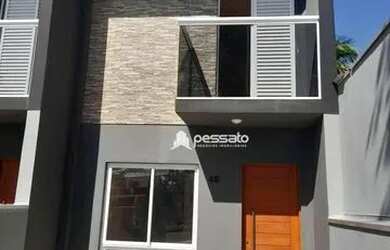 Imagem: A casa possui 2 Dormitórios, 1 Banheiro, 2 Vagas na garagem