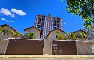 Imagem: A casa em condomínio possui 2 Dormitórios, 3 Banheiros, 75m²