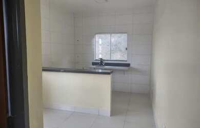 Imagem: A kitnet possui 1 Dormitório, 1 Banheiro, 1 Vaga na garagem