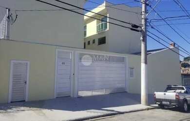 Imagem: A casa em condomínio possui 2 Dormitórios, 3 Banheiros, 2