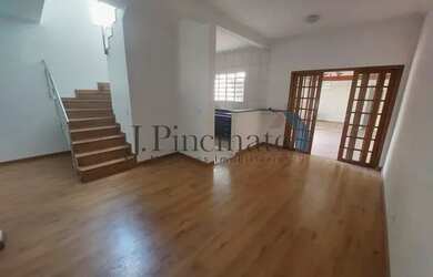 Imagem 7: Casa Sobrado em Jundiaí. Churrasqueira, Varanda, Guarda roupae177m²...