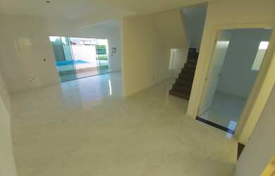 Imagem 3: Triplex Sobrado em Guaratuba frente mar novo alto padrao