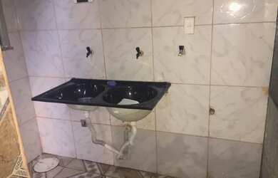 Imagem: A casa possui 1 Dormitório, 1 Banheiro e 50m² de Área e está