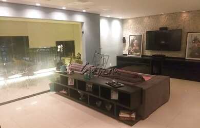 Imagem: O apartamento possui 3 Dormitórios, 2 Banheiros, 3 Vagas na