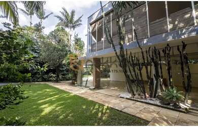 Imagem 1: Casa na Rua Groelândia. 760m² de Área, 5 Vagas na garageme5 Dormitórios