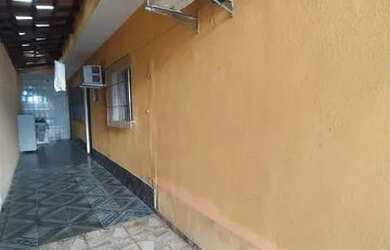 Imagem 8: Casa para venda possui 80 metros quadrados com 2 quartos em Baln. Jd....