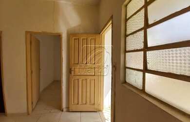 Imagem: A casa possui 2 Dormitórios, 1 Banheiro e 58m² de Área e