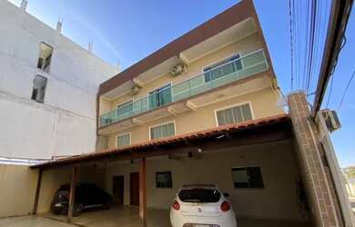 Imagem: A casa e possui 2 Dormitórios, Suítes, 1 Banheiro, 1 Vaga