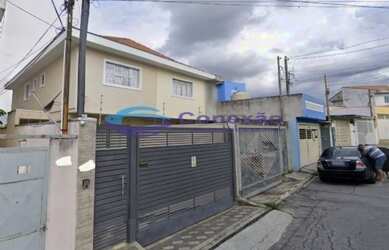 Imagem: A casa possui 3 Dormitórios, 4 Banheiros, 4 Vagas na garagem