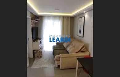 Imagem: O apartamento possui 1 Dormitório, 1 Banheiro, 1 Vaga na garagem