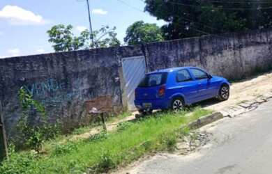 Imagem: A casa possui 2 Dormitórios e está localizado em Monte Das
