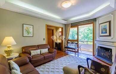 Imagem: O apartamento possui 3 Dormitórios, 3 Banheiros, 4 Vagas na