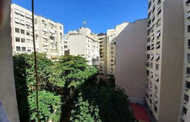 Imagem: A kitnet possui 1 Banheiro, 40m² de Área e está localizado