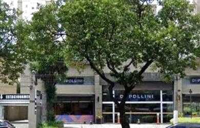 Imagem: O depósito possui 5 Vagas na garagem e 2000m² de Área e está