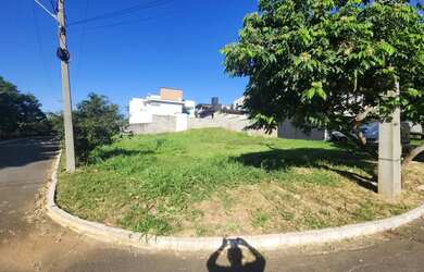 Imagem: O terreno à venda possui 624m² de Área e está localizado