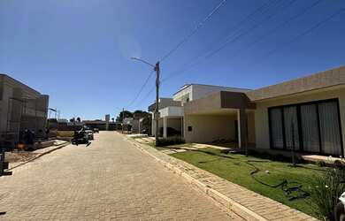 Imagem: O terreno possui 400m² de Área e está localizado em Setor