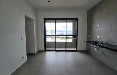 Imagem: O studio possui 1 Dormitório, 1 Banheiro, 1 Vaga na garagem