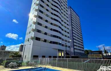 Imagem: O apartamento possui 4 Dormitórios, 3 Banheiros, 2 Vagas na