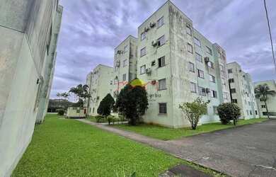 Imagem: O apartamento possui 3 Dormitórios, 1 Banheiro, 1 Vaga na garagem