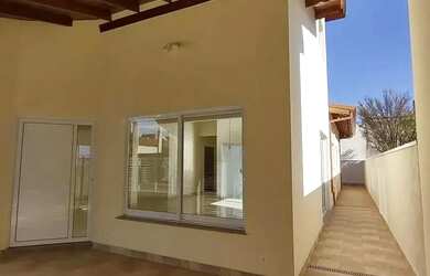 Imagem: Casa de condomínio em Rua Antonio José Pereira - Nova Caieiras