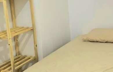 Imagem: A kitnet possui 1 Dormitório, 1 Banheiro, 30m² de Área e