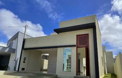 Imagem: A casa em condomínio possui 3 Dormitórios, 4 Banheiros, 2