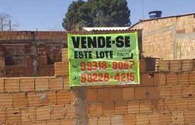 Imagem 5: Lote a venda. 200m² de Área, 3 Vagas na garageme3 Dormitórios