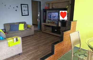 Imagem: A casa possui 3 Dormitórios, 1 Vaga na garagem e está localizado