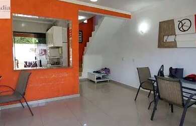 Imagem: A casa em condomínio possui 2 Dormitórios, 2 Banheiros, 1