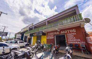 Imagem: O apartamento possui 5 Banheiros, 5 Vagas na garagem, 426m²