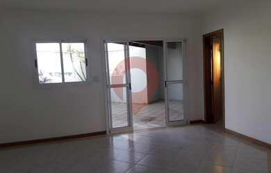 Imagem: O apartamento possui 3 Dormitórios, 4 Banheiros, 2 Vagas na