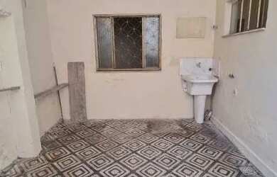 Imagem: A casa possui 2 Dormitórios, 1 Banheiro, 60m² de Área e