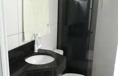 Imagem: A casa possui 1 Dormitório, 1 Banheiro, 1 Vaga na garagem e