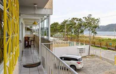 Imagem: O depósito possui 5 Vagas na garagem, 748m² de Área e está