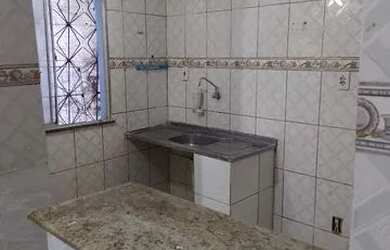 Imagem: A casa possui 2 Dormitórios e 1 Banheiro e está localizado