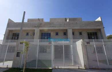 Imagem: A casa em condomínio possui 3 Dormitórios, 4 Banheiros, 2