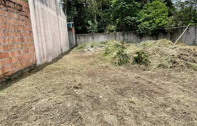 Imagem: O terreno possui 200m² de Área e está localizado em Tarumã