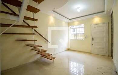 Imagem: A casa em condomínio possui 2 Dormitórios, 2 Banheiros, 1