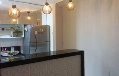 Imagem: O apartamento possui 2 Dormitórios, 1 Banheiro, 1 Vaga na garagem