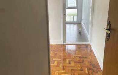 Imagem: O apartamento para alugar possui 1 Dormitório, 1 Banheiro e