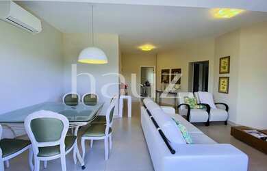 Imagem: O apartamento possui 2 Dormitórios, 3 Banheiros, 1 Vaga na