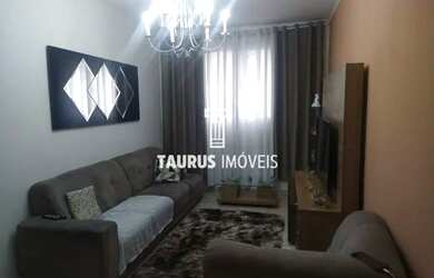 Imagem: A casa possui 3 Dormitórios, 3 Banheiros, 1 Vaga na garagem