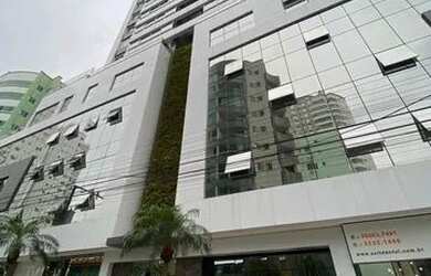 Imagem: O apartamento possui 3 Dormitórios, 4 Banheiros, 2 Vagas na